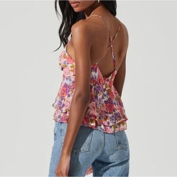REVOLVE ASTR THE LABEL ~ Pink Coral Floral Two Tiered Strappy Cami Top M Floral - Picture 2 of 7